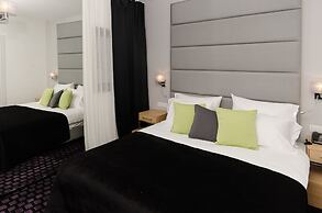 Eyal Hotel