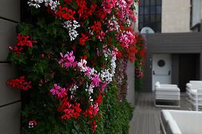 Eyal Hotel