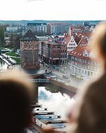 Marina Club Hotel