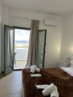 Hotel Omiros