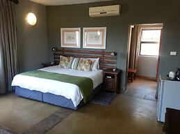 Bundu Lodge
