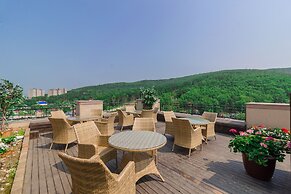 Mega Palace Hotel