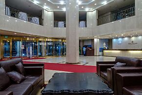 Mega Palace Hotel