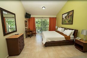 Jarabacoa River Club