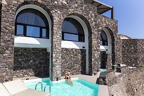 Charisma Suites