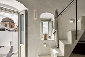 Charisma Suites
