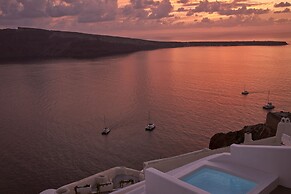 Charisma Suites