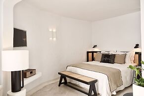 Charisma Suites