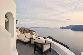 Charisma Suites