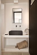 Charisma Suites