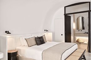 Charisma Suites