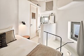Charisma Suites