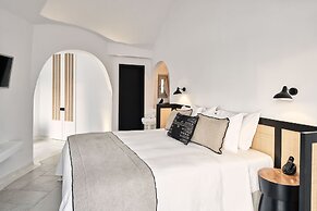 Charisma Suites