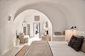 Charisma Suites