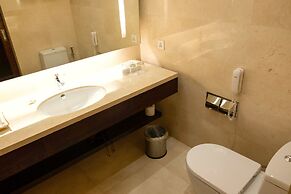 City Garden GRAND Hotel