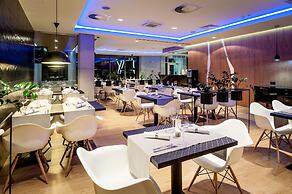 Aparthotel Invite