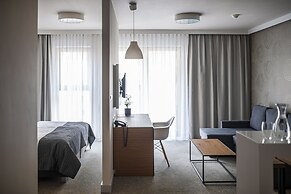Aparthotel Invite