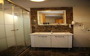 Hera Montagna Hotel