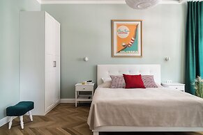 Sanhaus Apartments