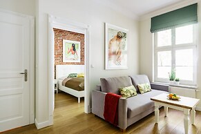 Sanhaus Apartments