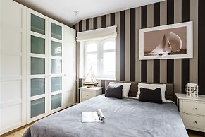 Sanhaus Apartments