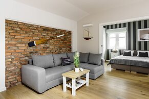 Sanhaus Apartments