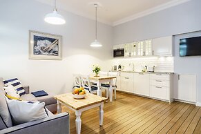 Sanhaus Apartments