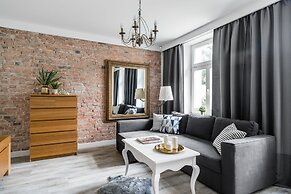 Sanhaus Apartments