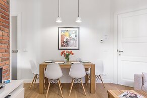 Sanhaus Apartments
