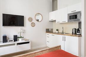 Sanhaus Apartments