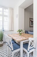Sanhaus Apartments
