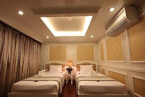 Signature Halong Cruise