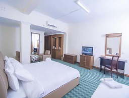Asia Plaza Hotel