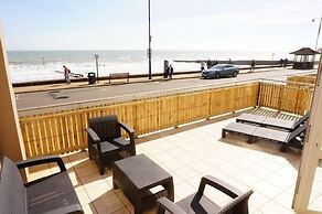 Shoreside Inn