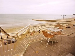 Shoreside Inn