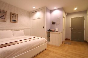 At Residence Suvarnabhumi Hotel
