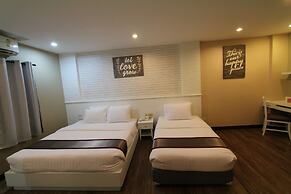 At Residence Suvarnabhumi Hotel