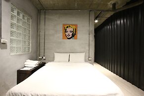 Cheers Loft - Hostel