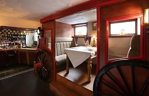 Cairndow Stagecoach Inn