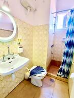 Avra Budget Beach Hotel