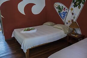Pelican Beachfront Hotel