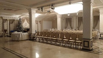 Hotel Chekhov