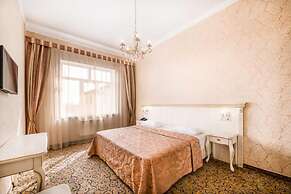 Hotel Chekhov