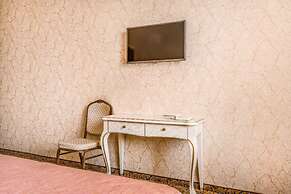 Hotel Chekhov