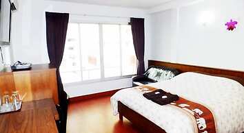 Orchid Inn