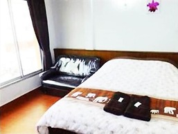 Orchid Inn