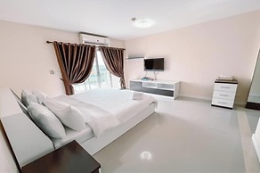 Grow Residences