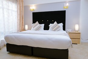West Wood Hotel