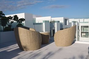 Anah Suites
