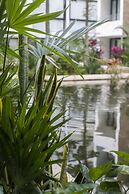 Anah Suites